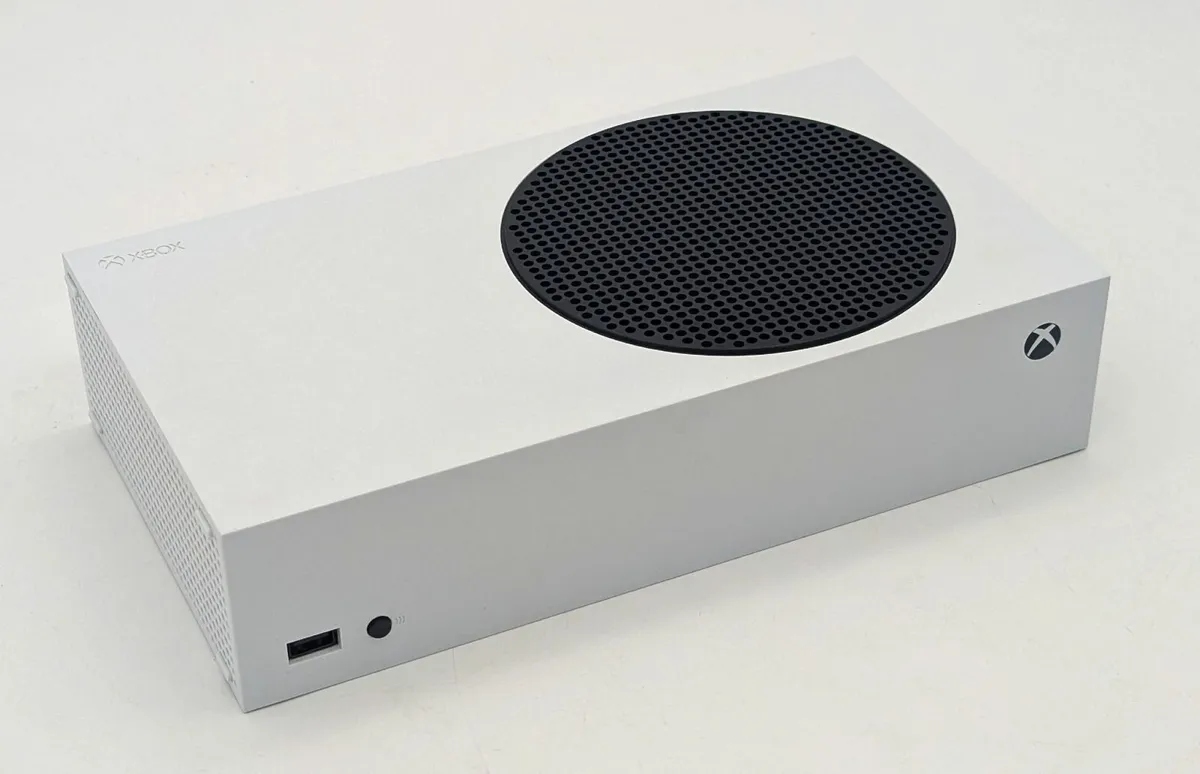 Xbox Series S Console 512GB (Model 1883) - Image 1