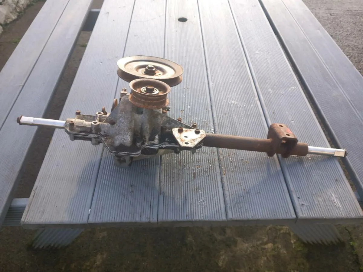 Cub cadet/M.T.D transmission for sale - Image 3