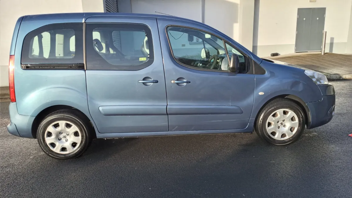 PEUGEOT PARTNER / 2011 / 1.6 DIESEL / WAV / MANUAL - Image 4