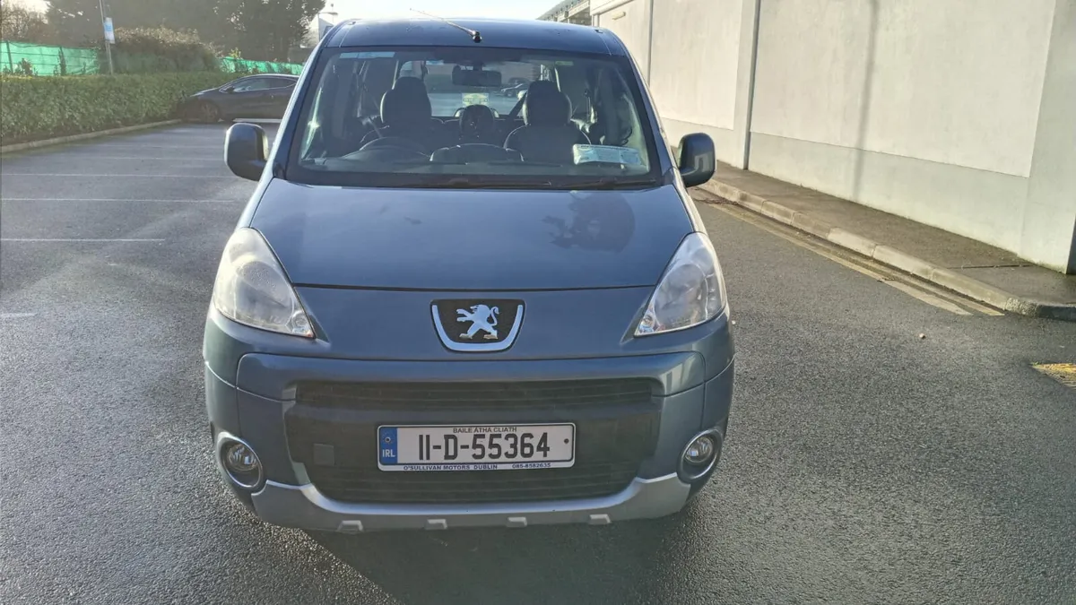 PEUGEOT PARTNER / 2011 / 1.6 DIESEL / WAV / MANUAL - Image 2