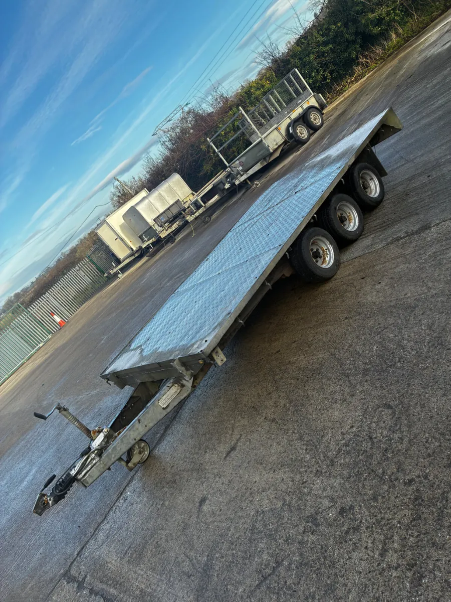 12x6ft 6 tri axel flat bed - Image 3
