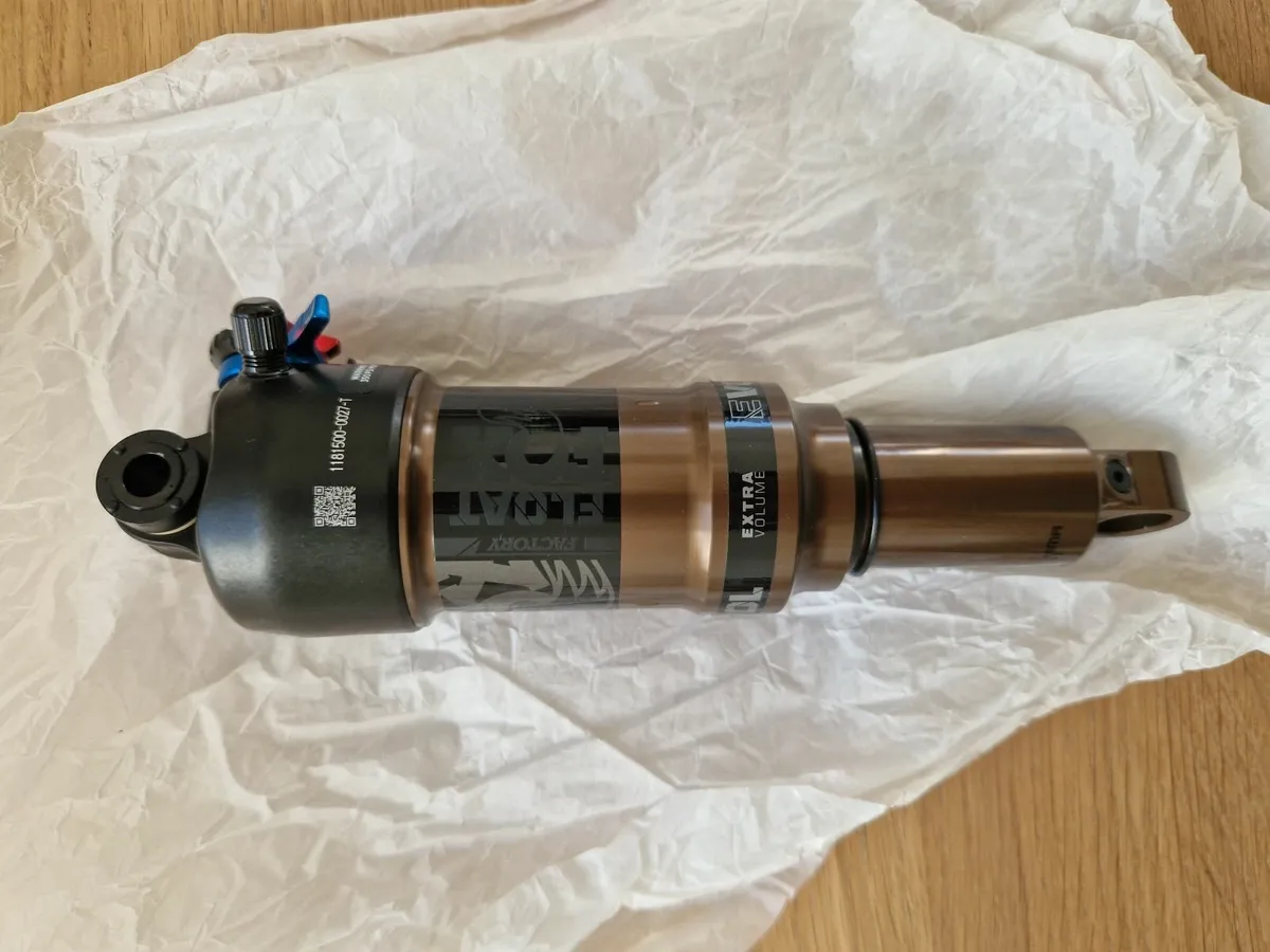 Fox Rear shock - Image 1