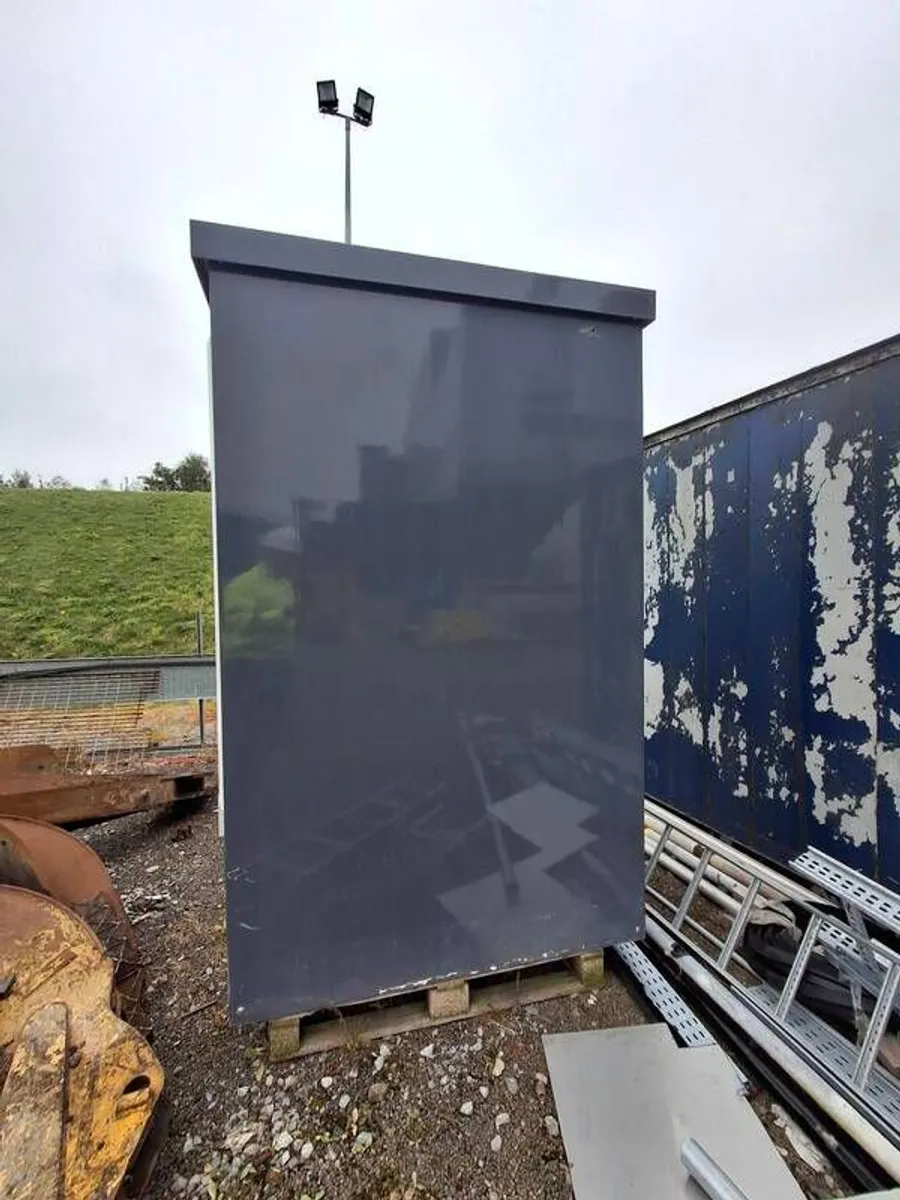 Cabin- Glass Reinforced Plastic Shed - Image 3