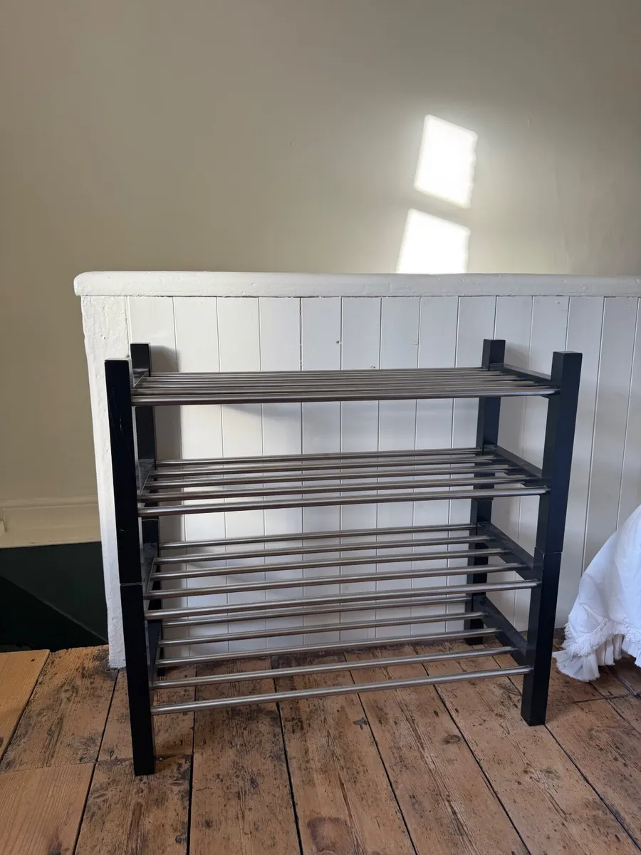 IKEA TJUSIG Shoe rack (4x) - Image 1