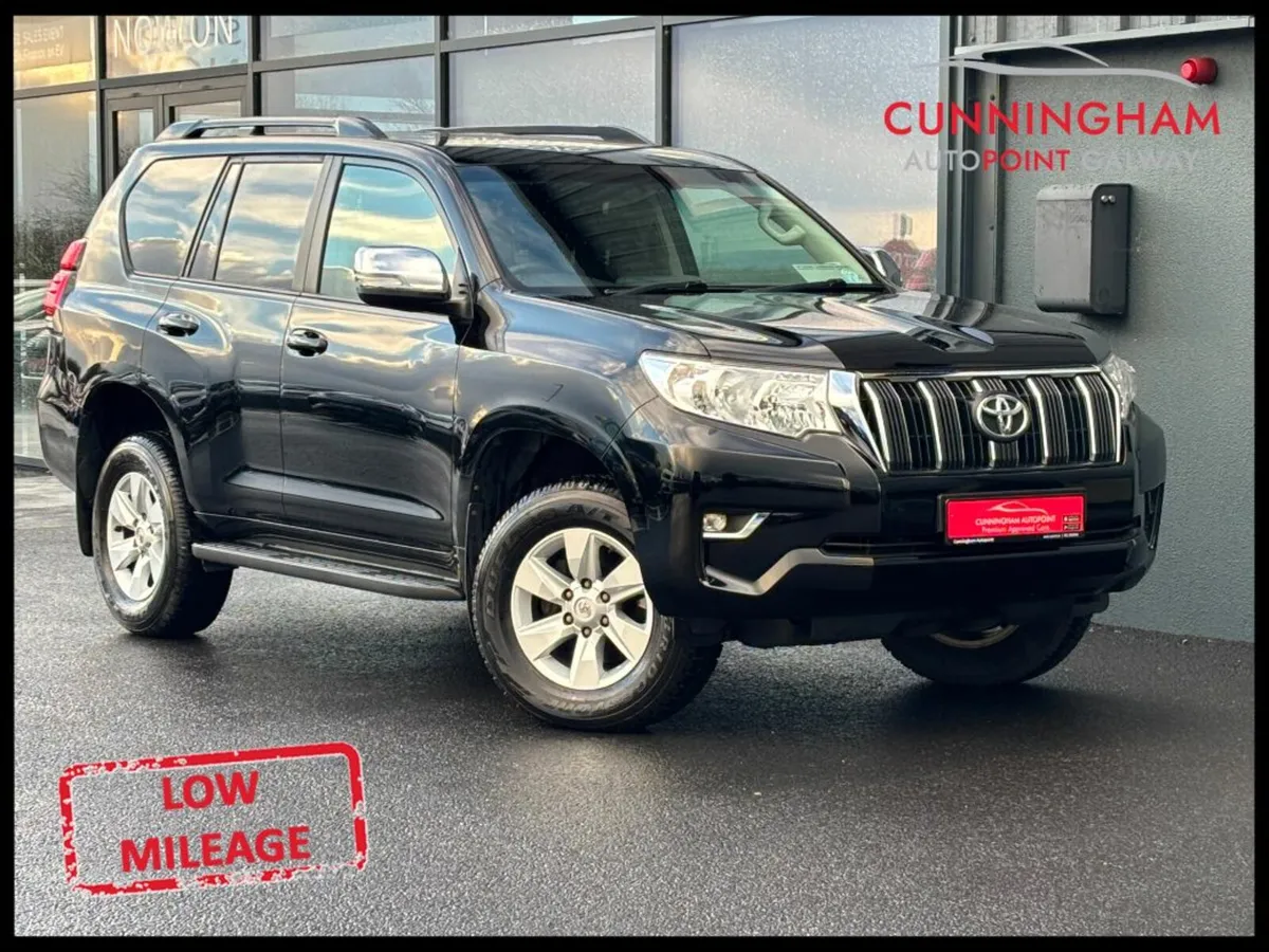 Toyota Land Cruiser 2.8 D4-D LWB GX Comm Auto - Image 1