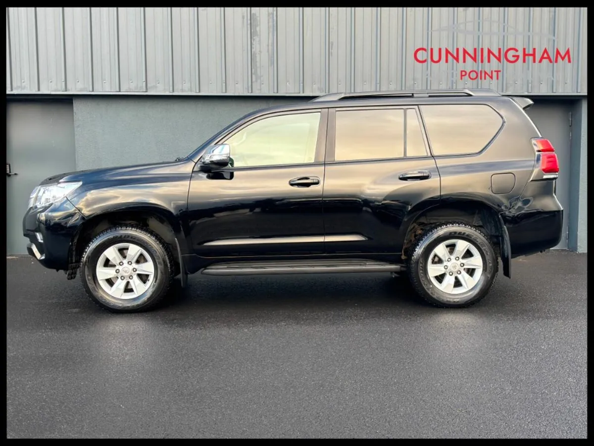 Toyota Land Cruiser 2.8 D4-D LWB GX Comm Auto - Image 4
