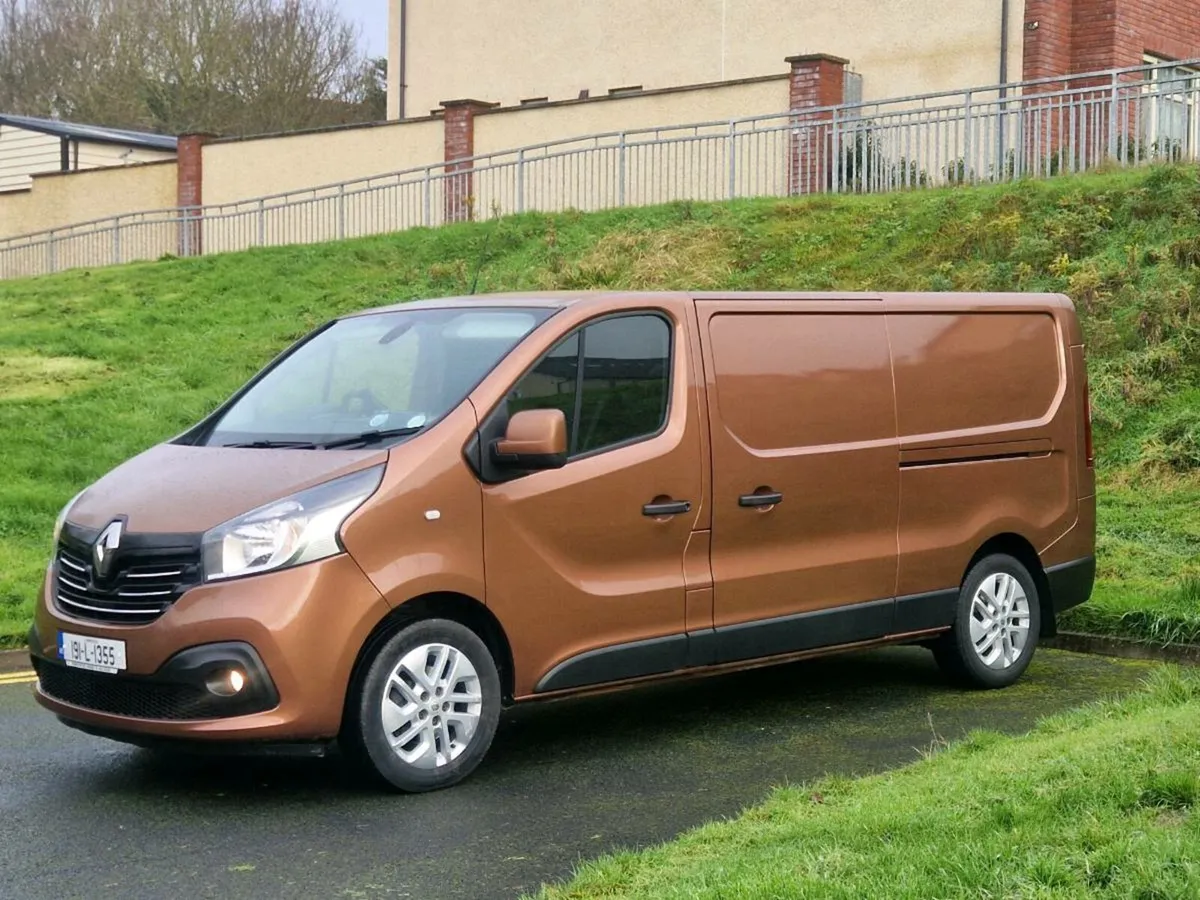 2019 RENAULT TRAFFIC SPORT LWB - Image 3