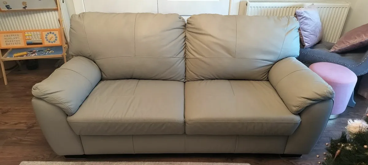 Milano Leather 3 Seater Couch - Image 4