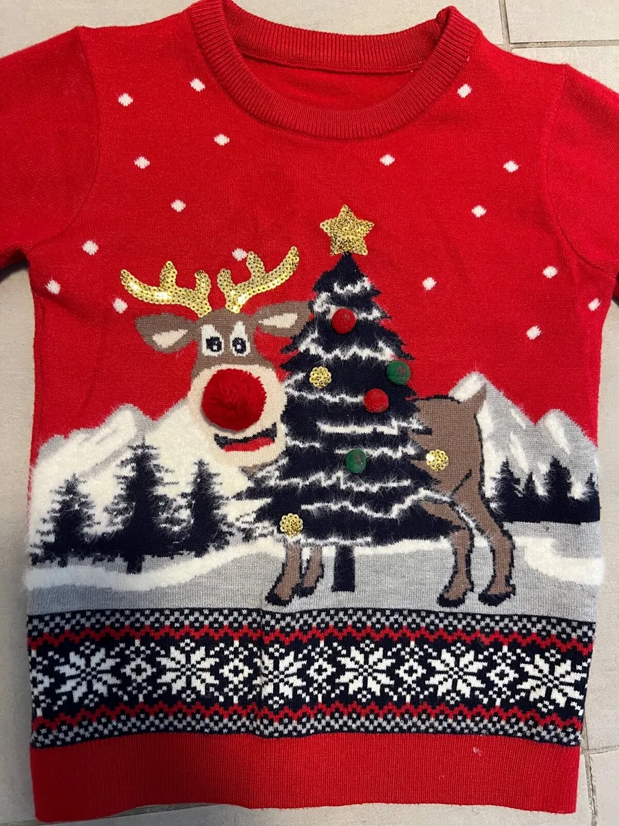 Christmas jumper size 6-7 years - Image 1