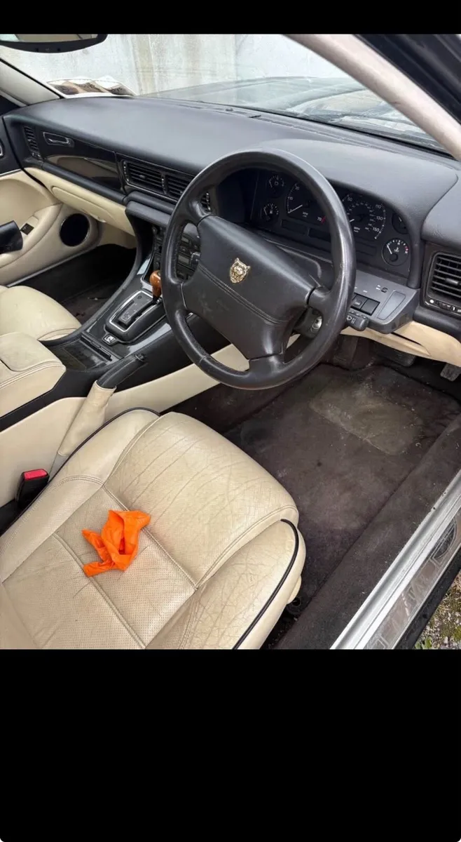 4 Xj6s for breaking - Image 3