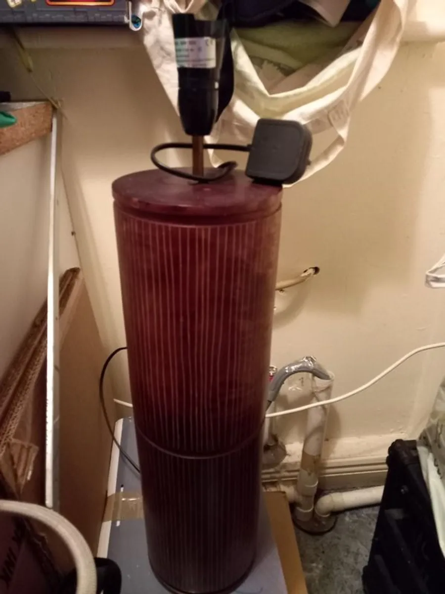 Lamp in wood - Image 2