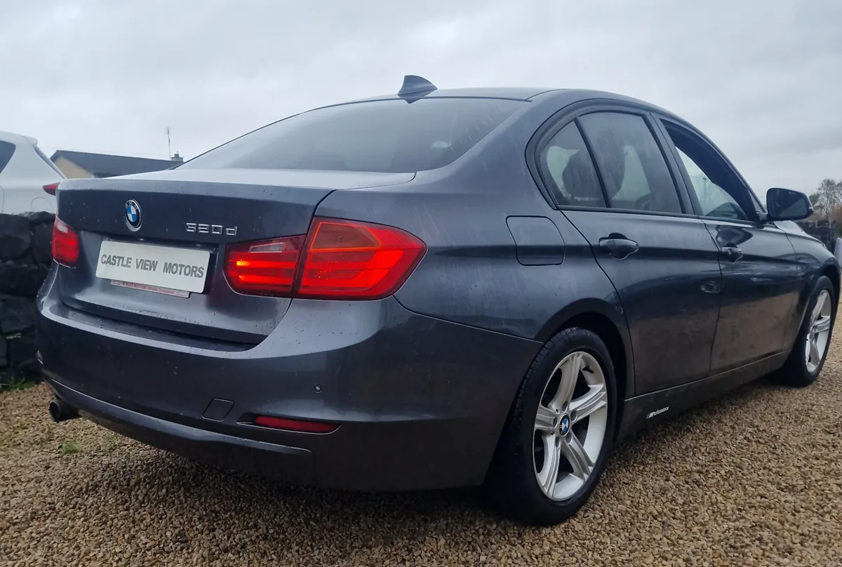 12 Bmw 320d Se Sport kit - Image 2