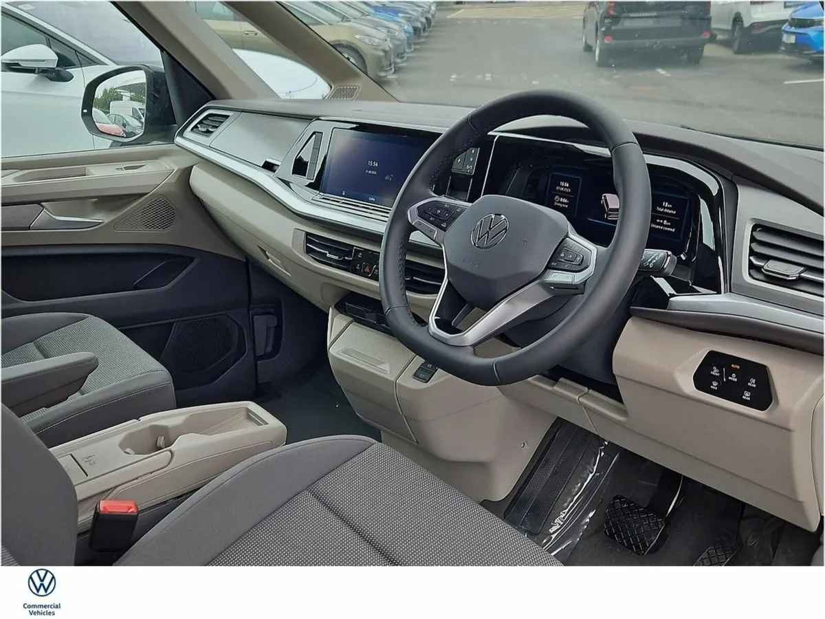 Volkswagen Multivan Life, PHEV, 7 Seater. - Image 2