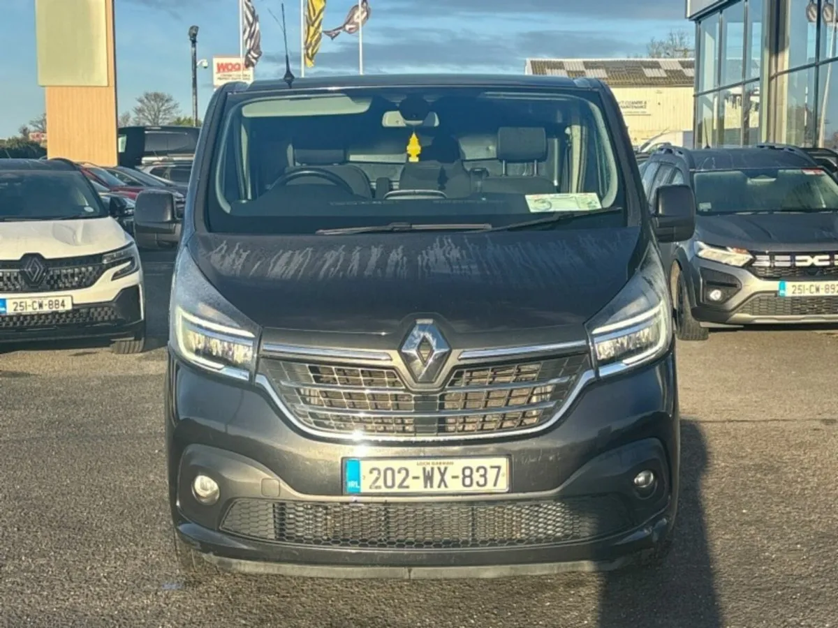 Renault Trafic 202WX837 - Image 2