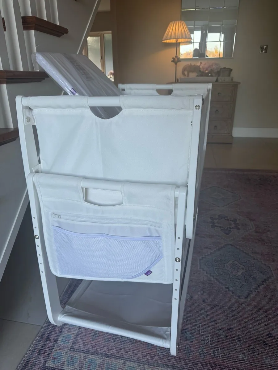 Snuzpod Crib & Mattress (Unopened) - Image 3