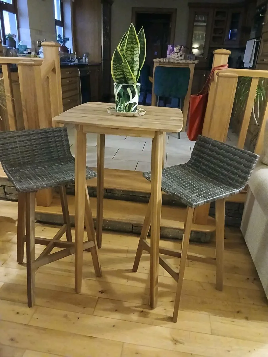 Tall bistro set - Image 3