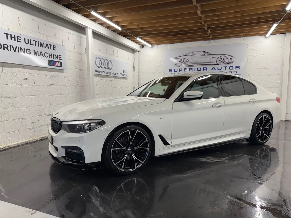 2018 BMW 5-Series 520d Msport - Image 2