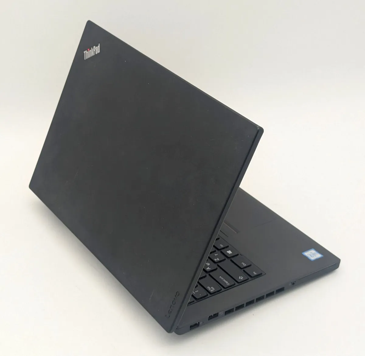 Lenovo ThinkPad T460p Refurbished Laptop i5-6440HQ - Image 2