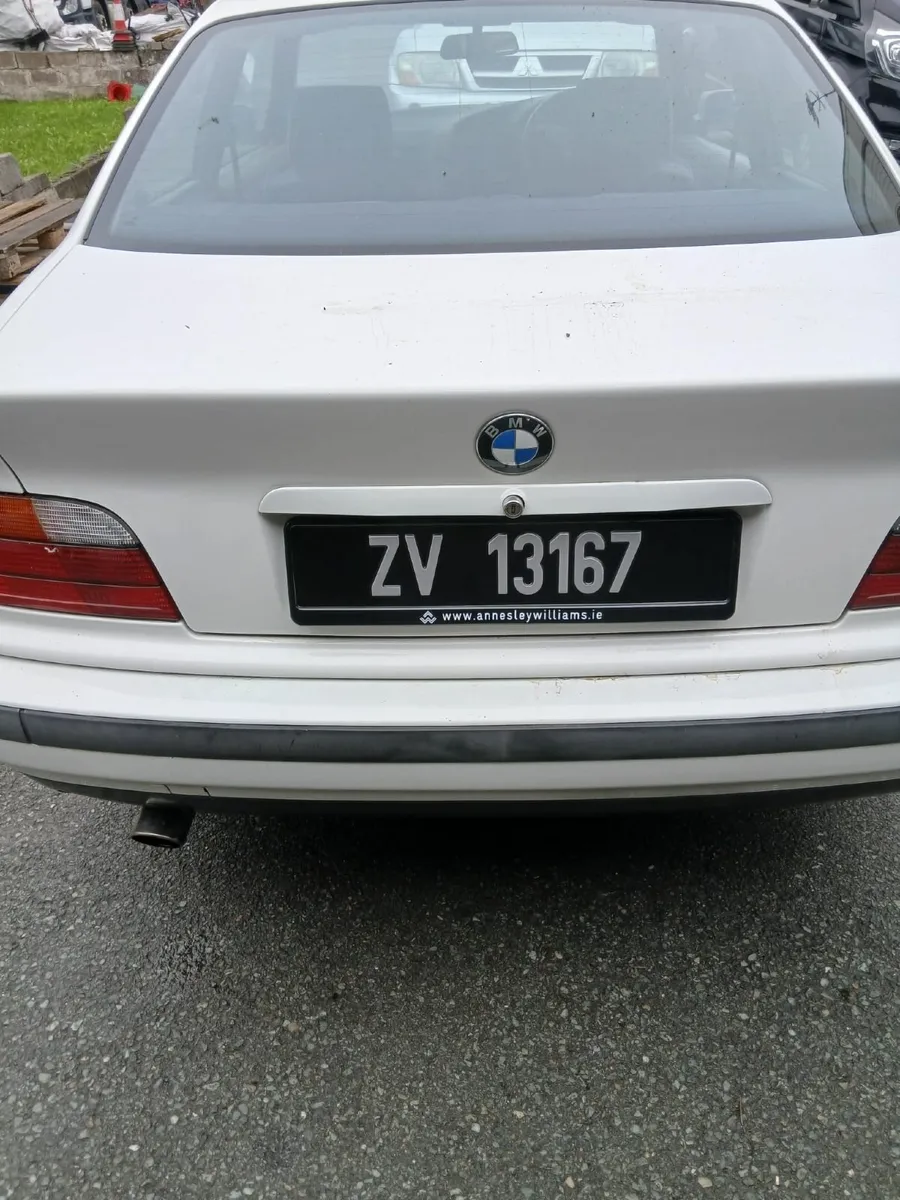 BMW 3-Series 1995 2 door coupe - Image 4