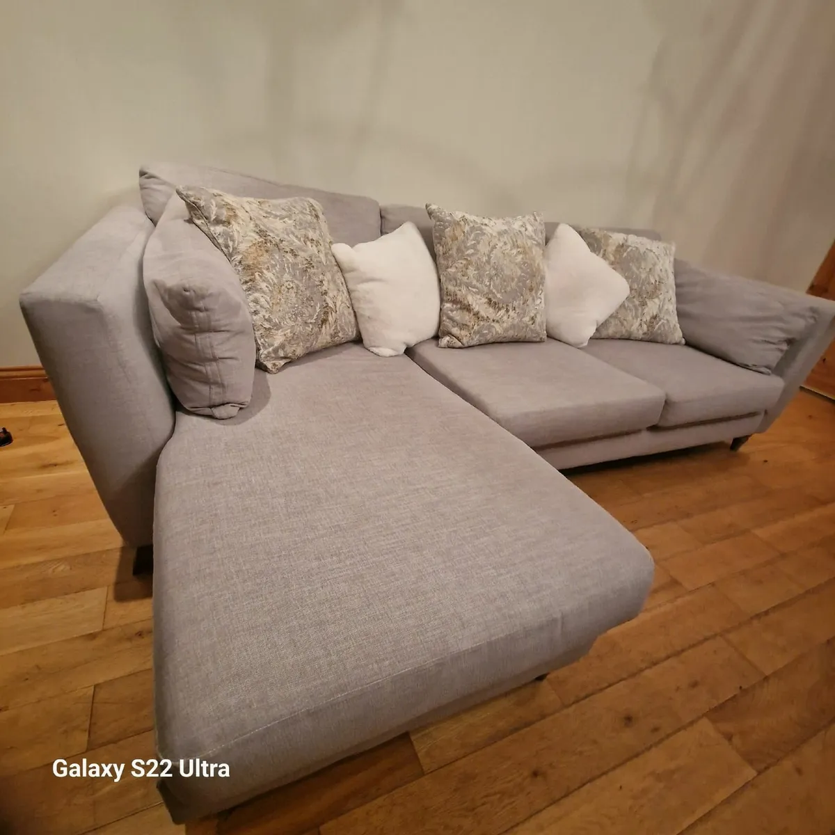 L shaped sofa - Image 3