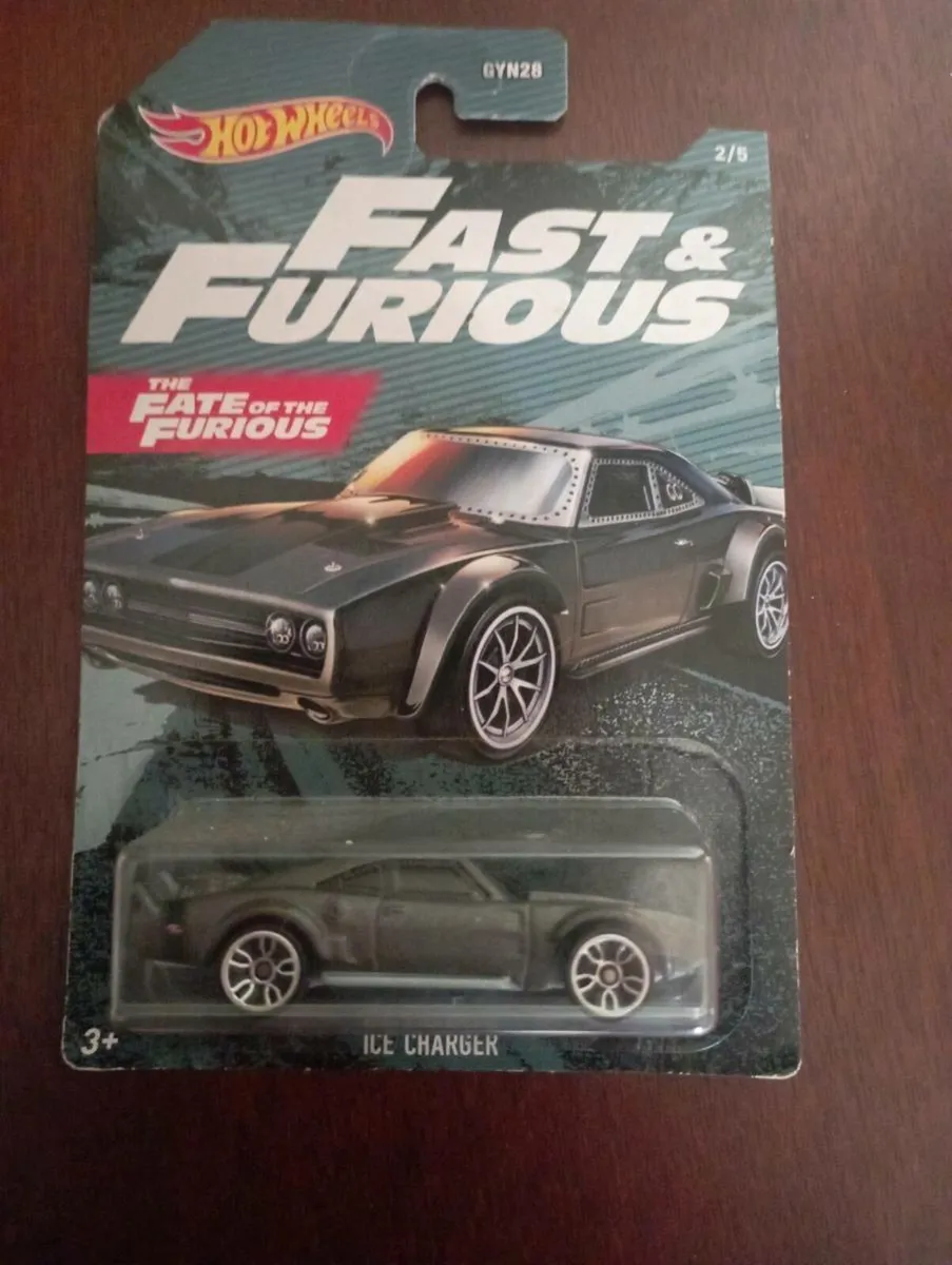 HOT WHEELS DIE-CAST FAST AND FURIOUS  MODLES CARS - Image 2