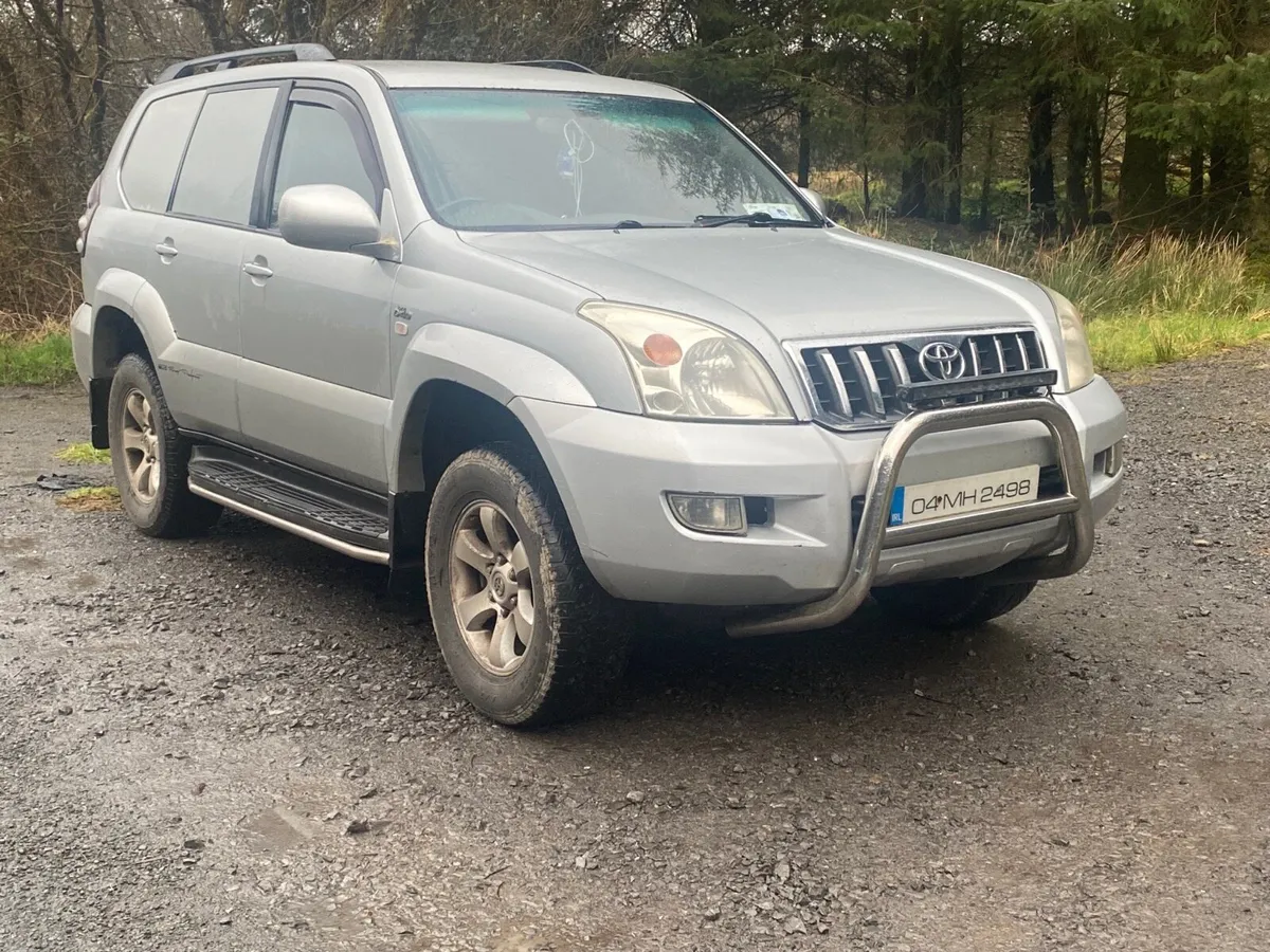 2004 LWB Toyota LandCruiser - Image 1