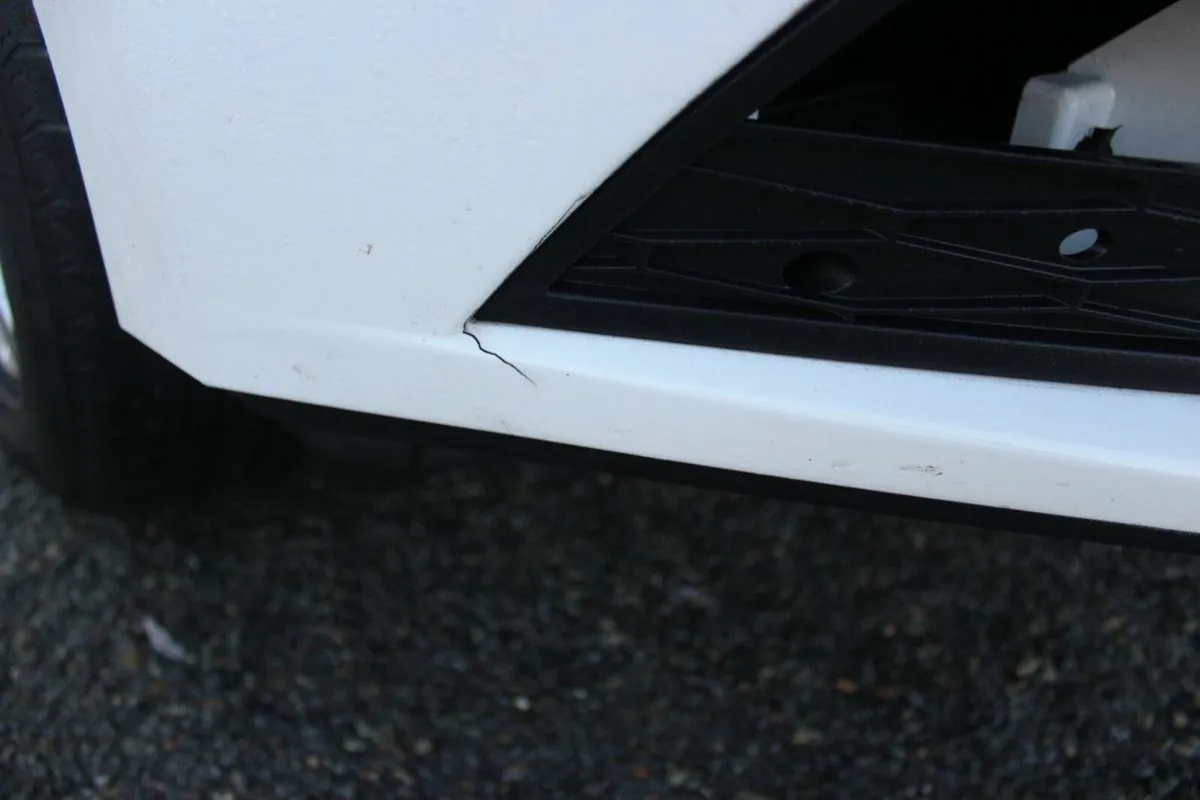 SEAT Leon 1.6 TDI 105 PS SE St/St - Image 4