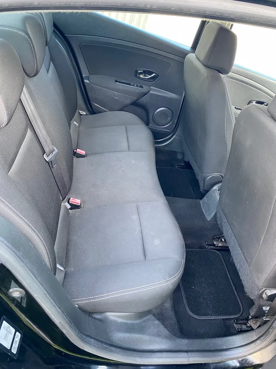 Renault Fluence 2014 - Image 2