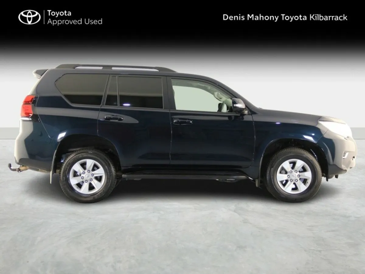 Toyota Land Cruiser LAND CRUISER LWB COMM A/T - Image 3