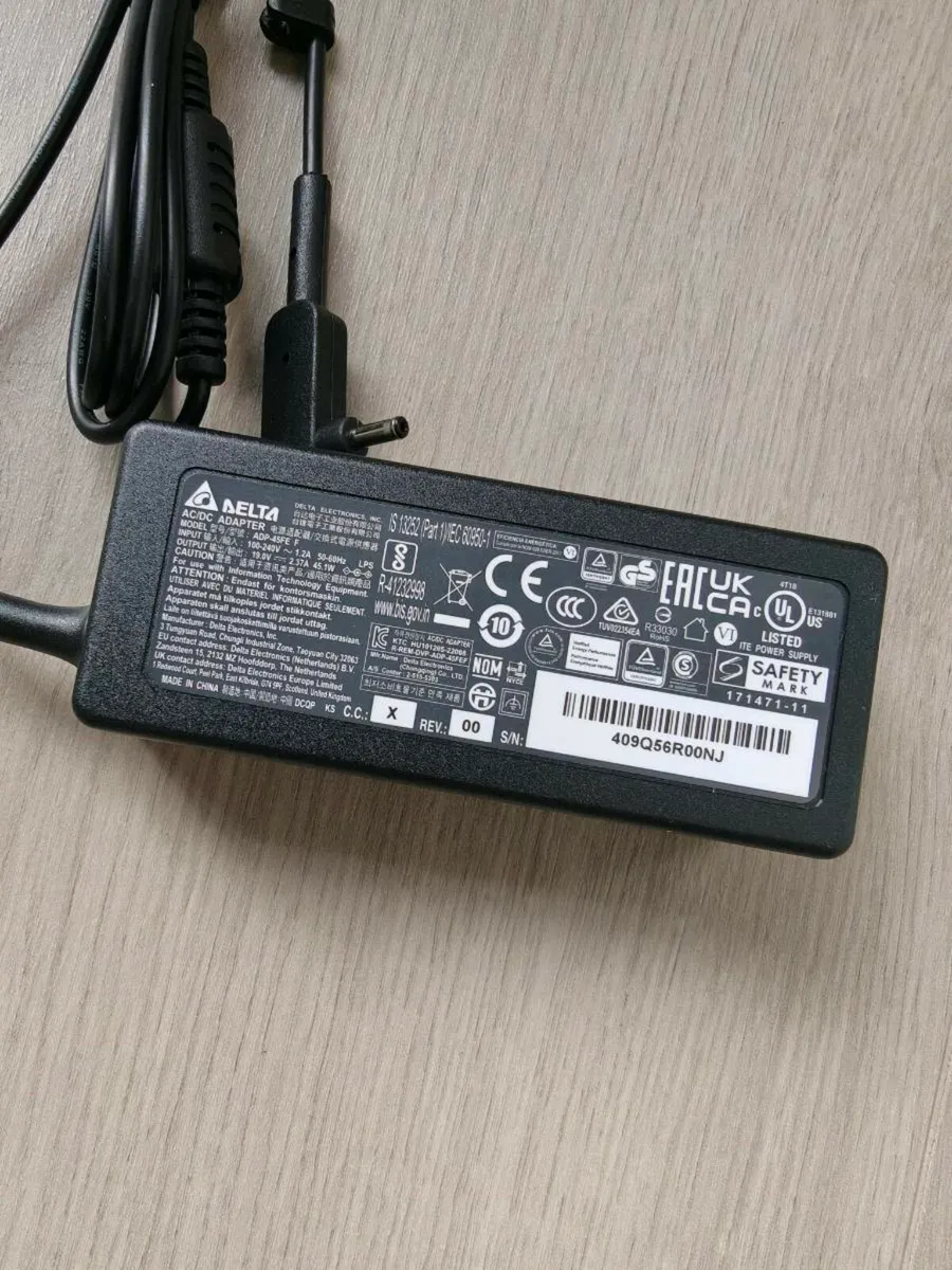 Acer Aspire Charger 2.37A small type - Image 1