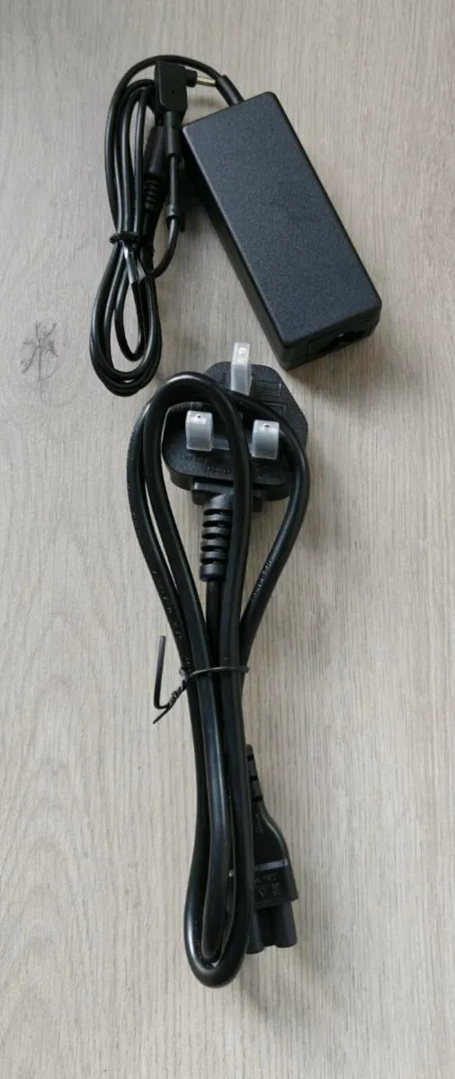 Acer Aspire Charger 2.37A small type - Image 3