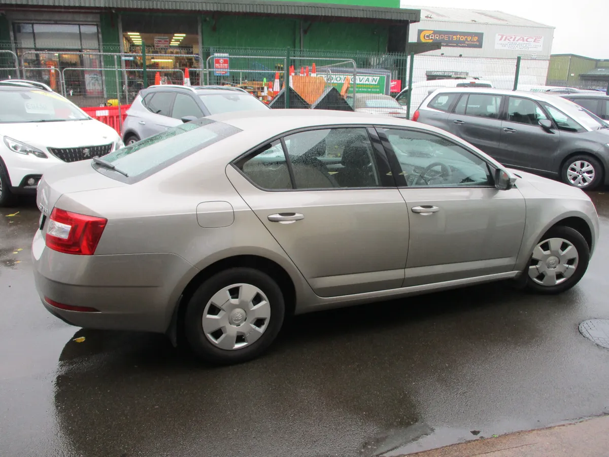 Skoda Octavia 1.0TSI  ;LOW MILAGE  2018 - Image 4