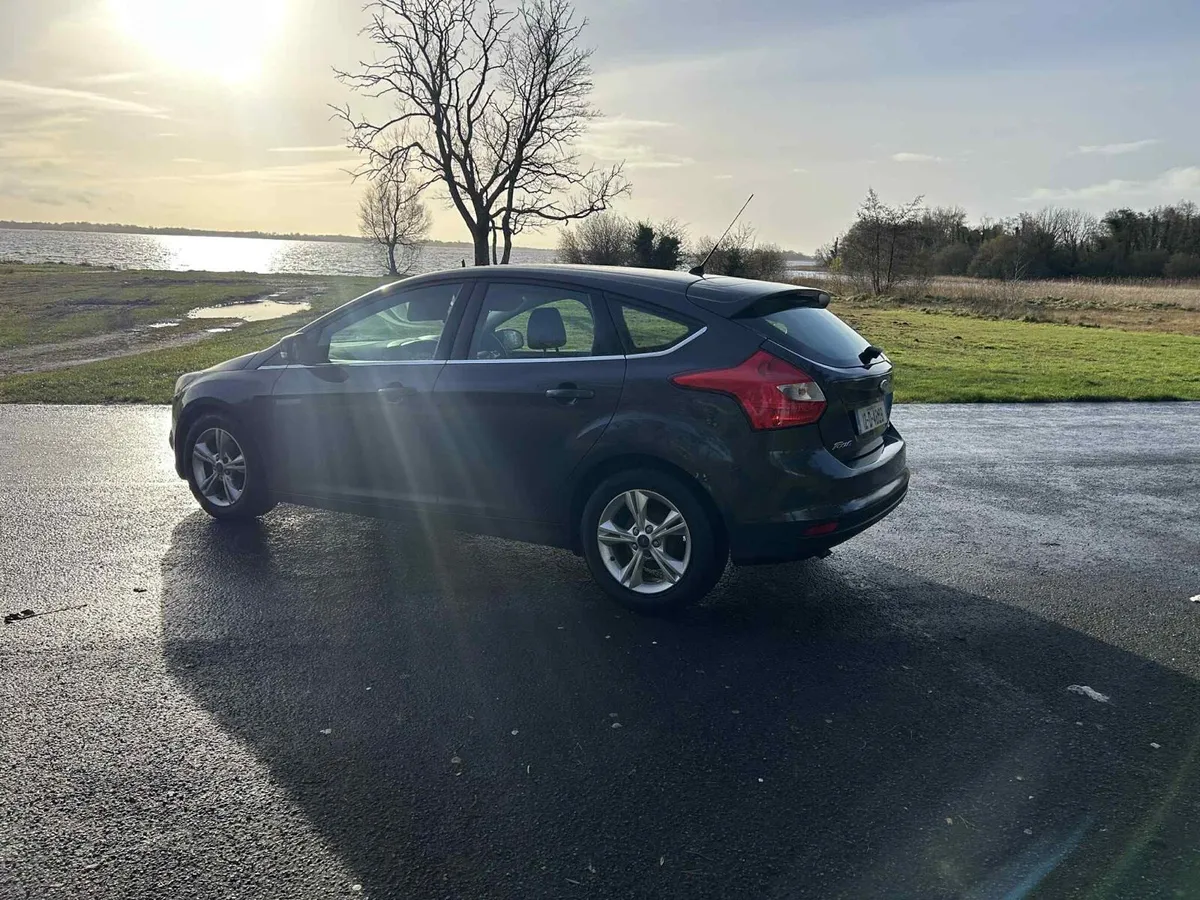 2012 Ford Focus Zetec 1.6 diesel *3999* - Image 2