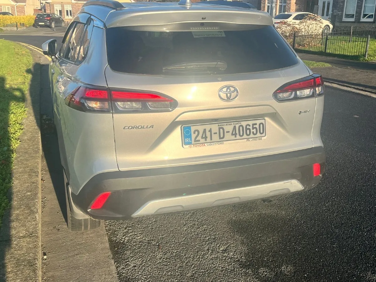 Toyota Corolla 2024 - Image 4