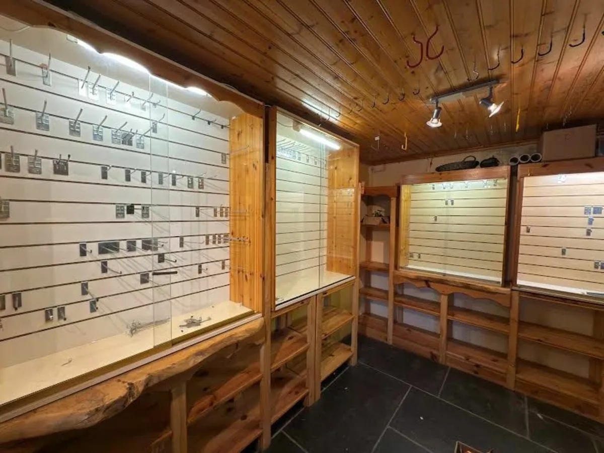 Shop Display Units - Image 4