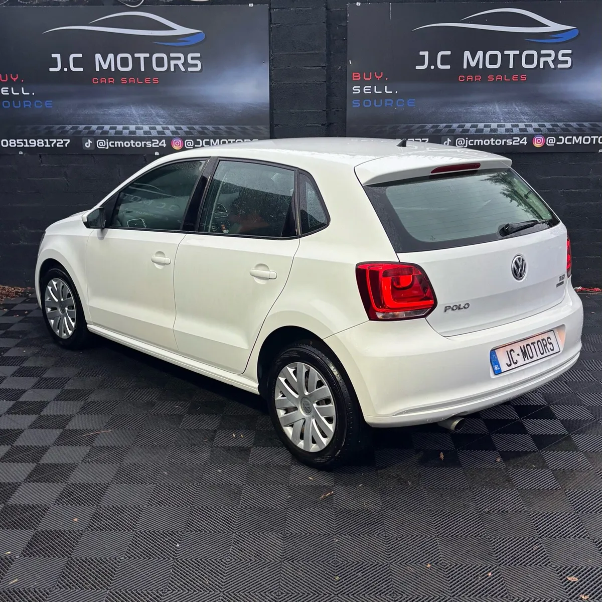 2012 VW Polo (Automatic) - Image 4