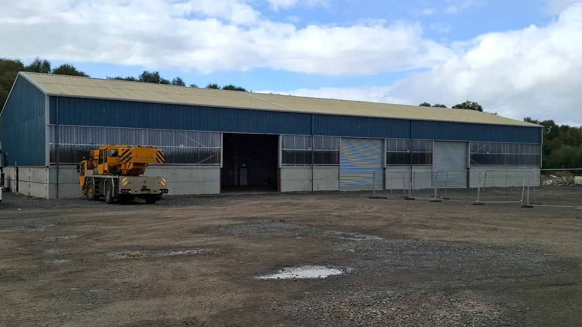 Commerical building/warehouse shed for lease - Image 1