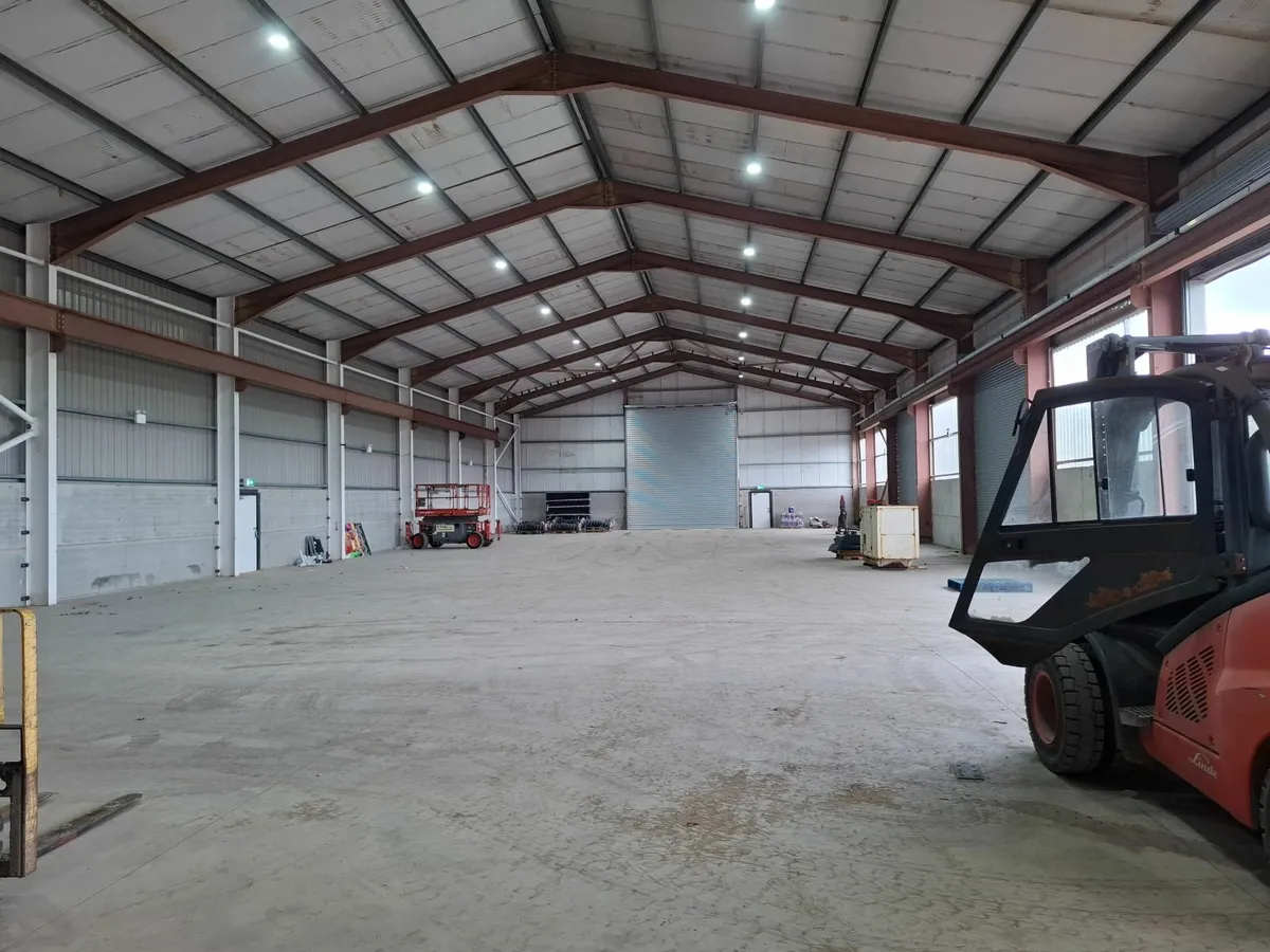 Commerical building/warehouse shed for lease - Image 3