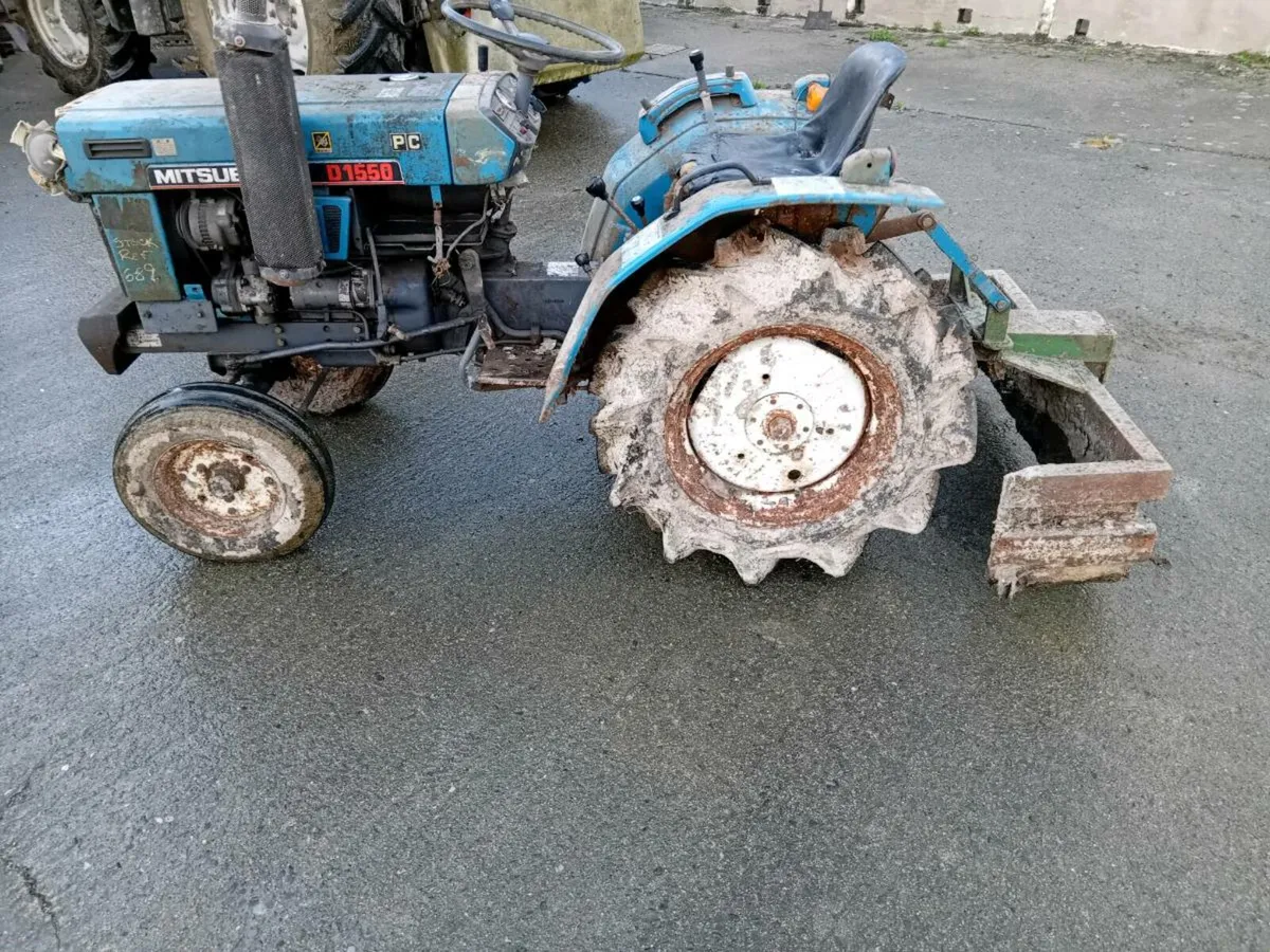 Compact tractor with pto - Image 1