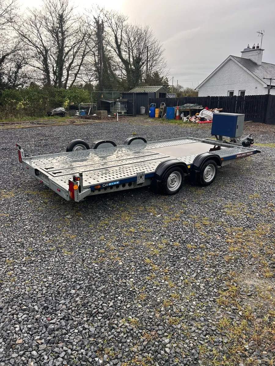 2020 Brian James C4 blue transporter - Image 1