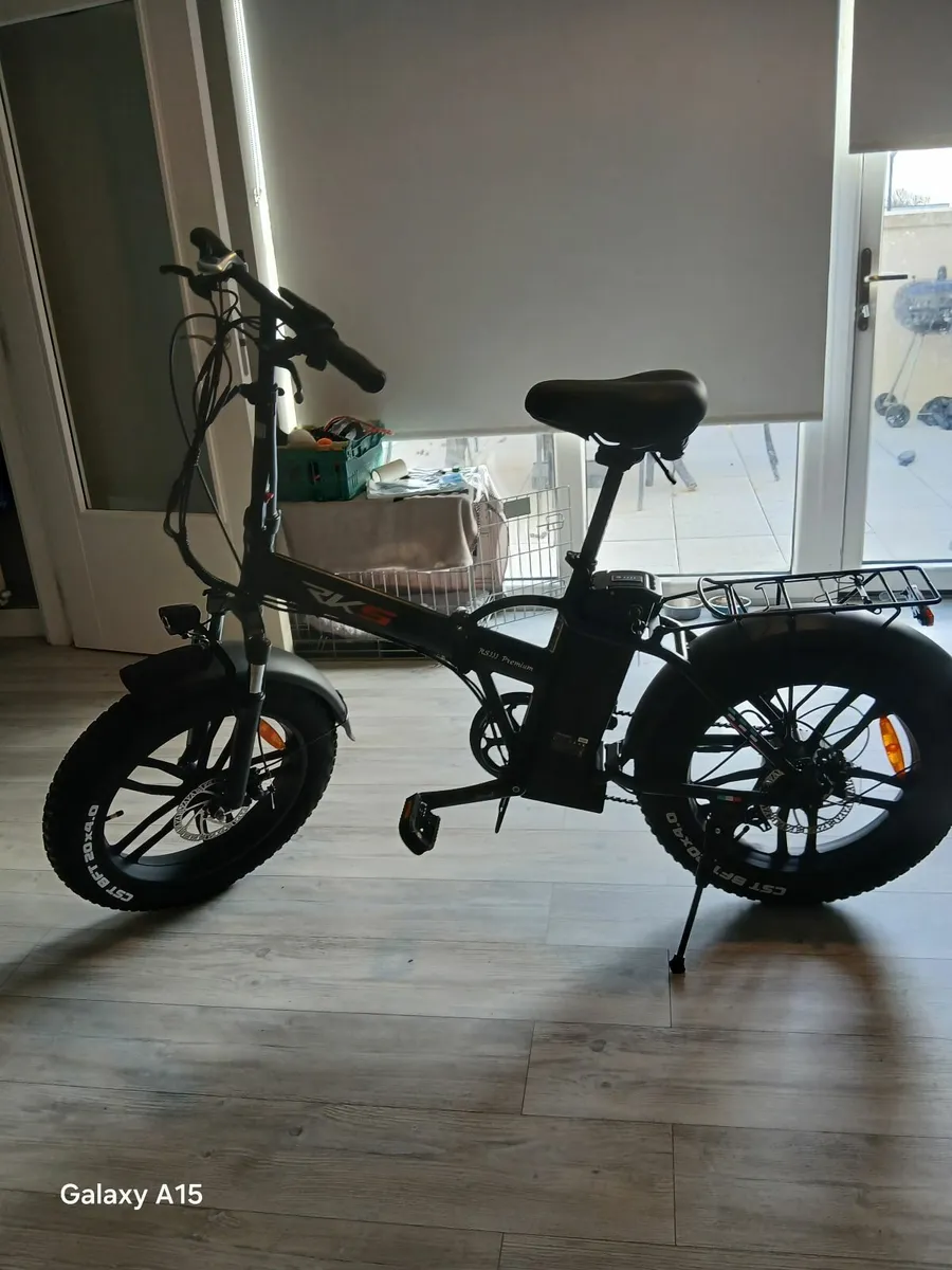 2025 RSIII PRO ALL TERRAIN FOLDING E-BIKE 360WH - Image 1