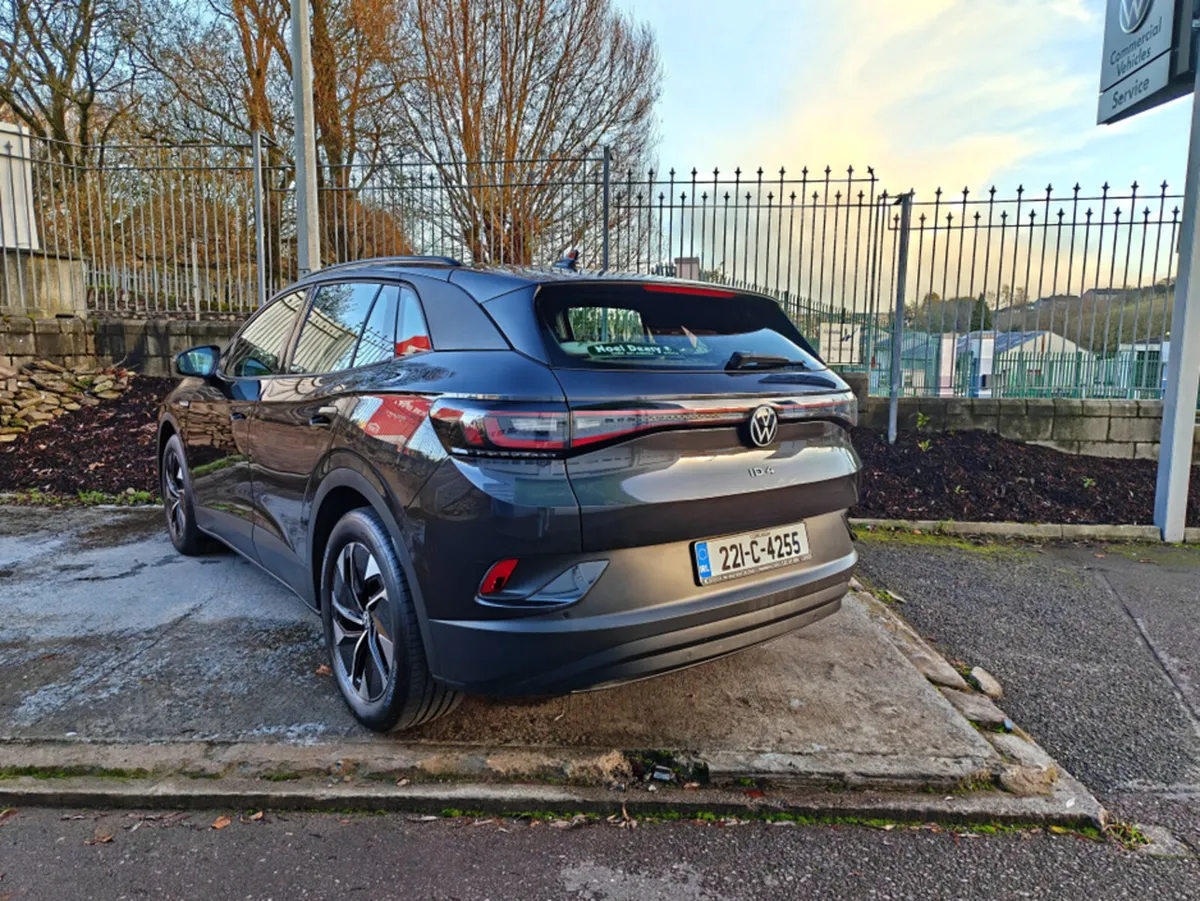 Volkswagen ID.4 PRO 150 KW Life 77KWH 204HP-AS NEW - Image 3