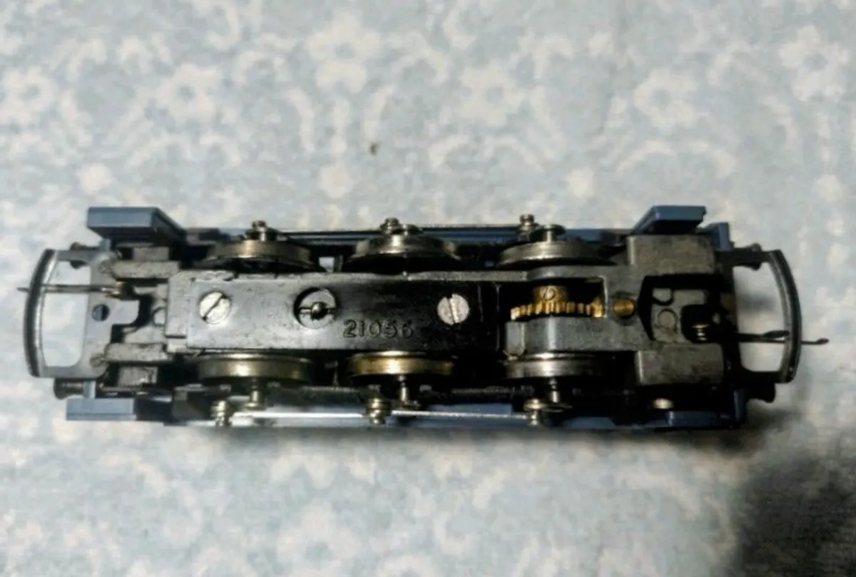 Wrenn Railways BR Blue 08 Shunter D3464 + 7 Wagons - Image 4