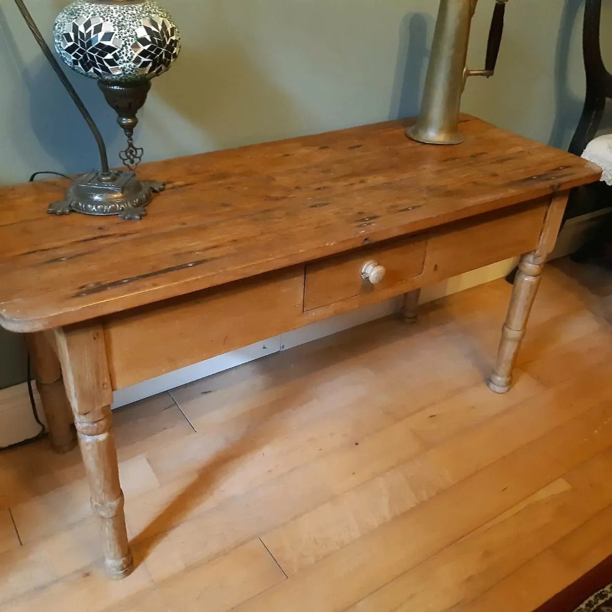 Antique Pine Small Table. - Image 1