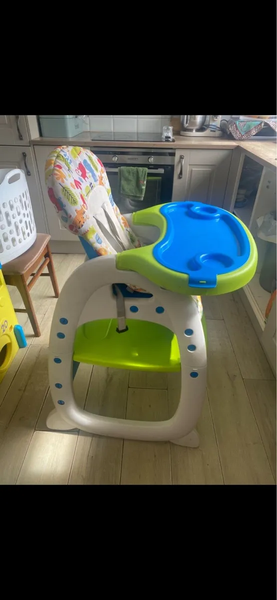 Kids high chair - Image 1