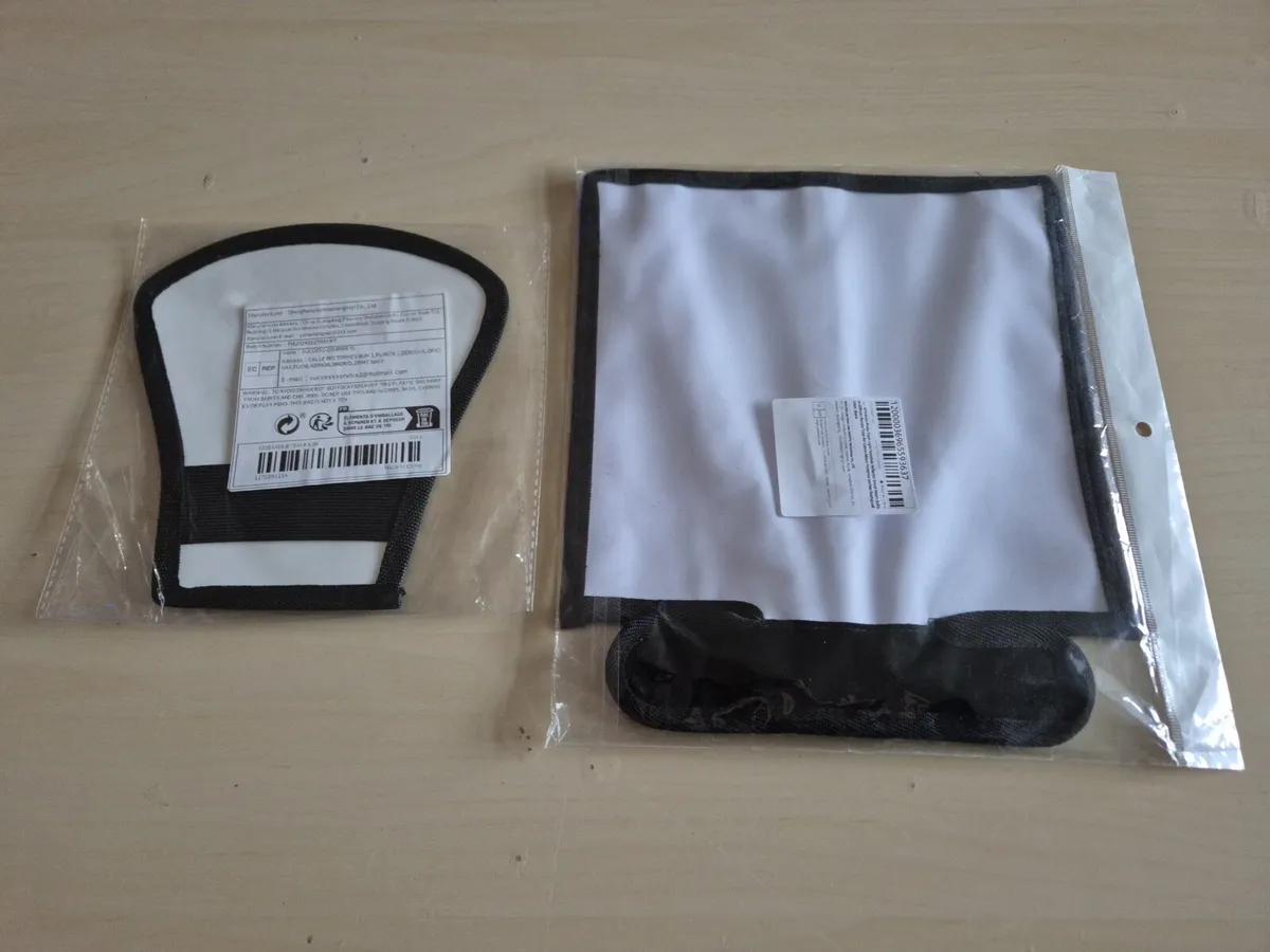 Flash diffuser/reflector, brand new! - Image 1
