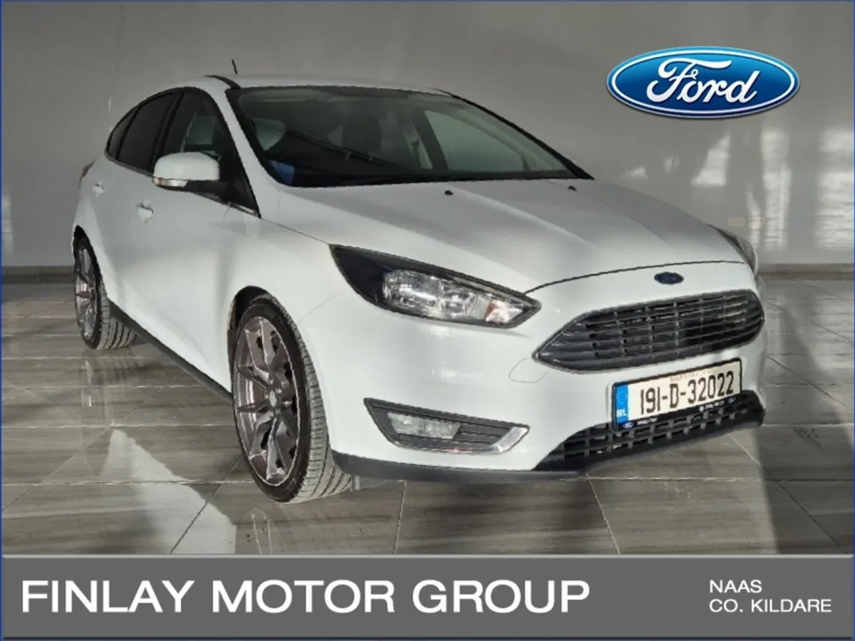 Ford Focus 1.0 Ecoboost 125PS Titanium 5 dr - Image 1