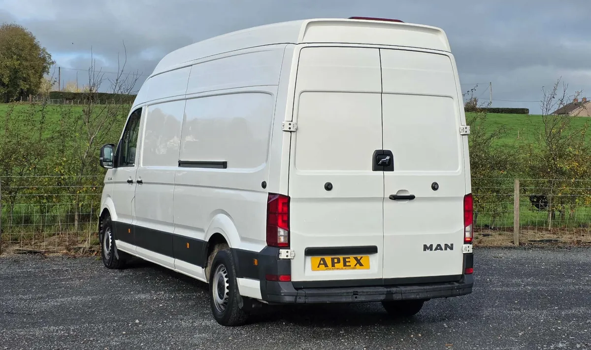 Man Other 3 LONG DIESEL - Image 4