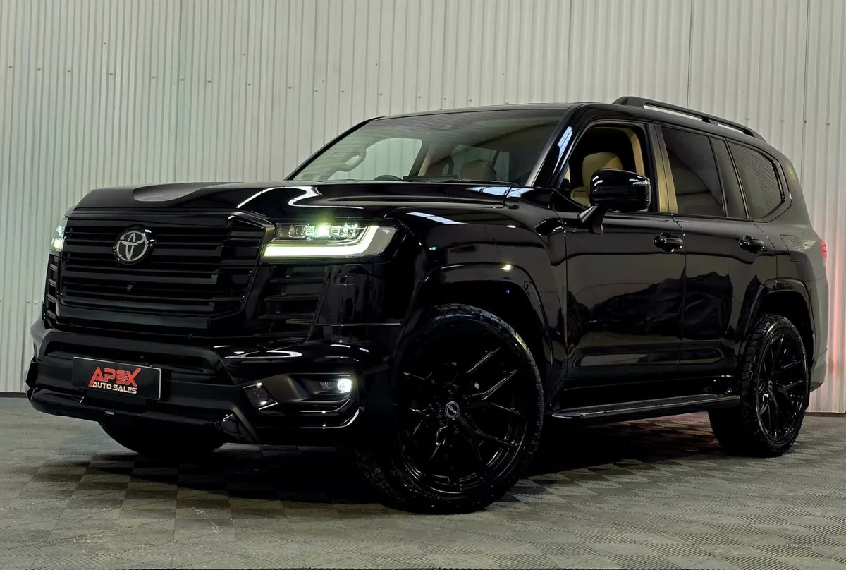 Toyota Land Cruiser 7 SEATER 415bhp - Image 2