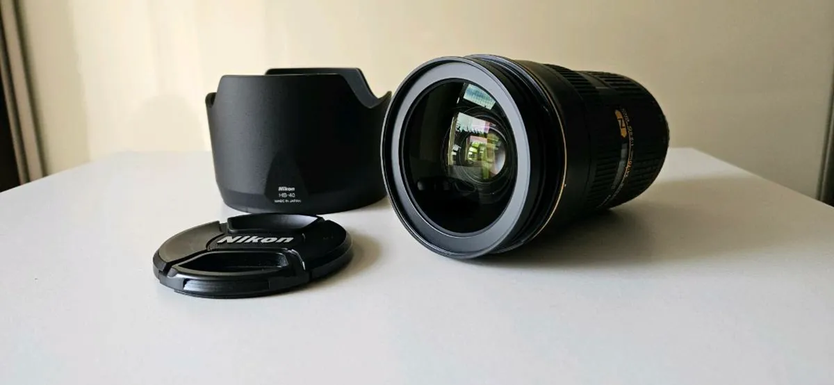 Nikkor 24-70 AF-S f2.8G ED Immaculate condition!! - Image 1